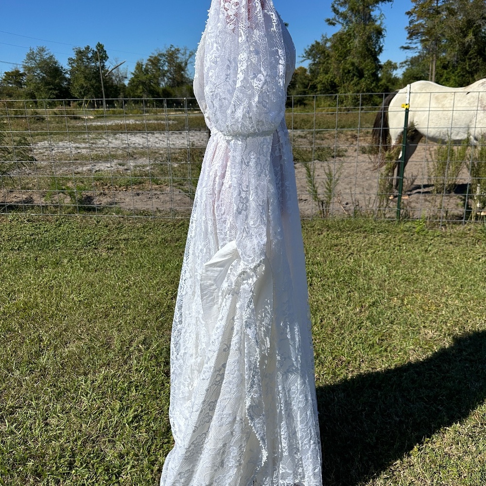 VINTAGE 1970s Restored Alfred Angelo White Wedding Dress w Lace Overlay & Train - Picture 6 of 16